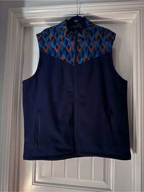 Men's Rank 45 Navy Softshell Vest with Geometric Yoke